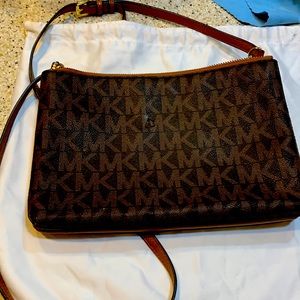 Michael Kors double bag clean like new comes with dust bag,